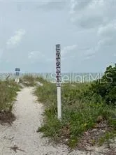 521 NEPTUNE AVENUE Longboat Key, FL 34228