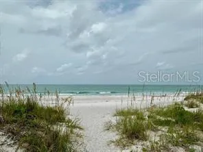 521 NEPTUNE AVENUE Longboat Key, FL 34228