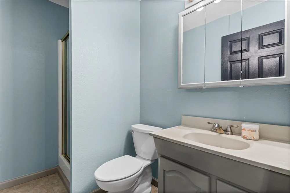 650 W Austin Road Luling, TX 78648