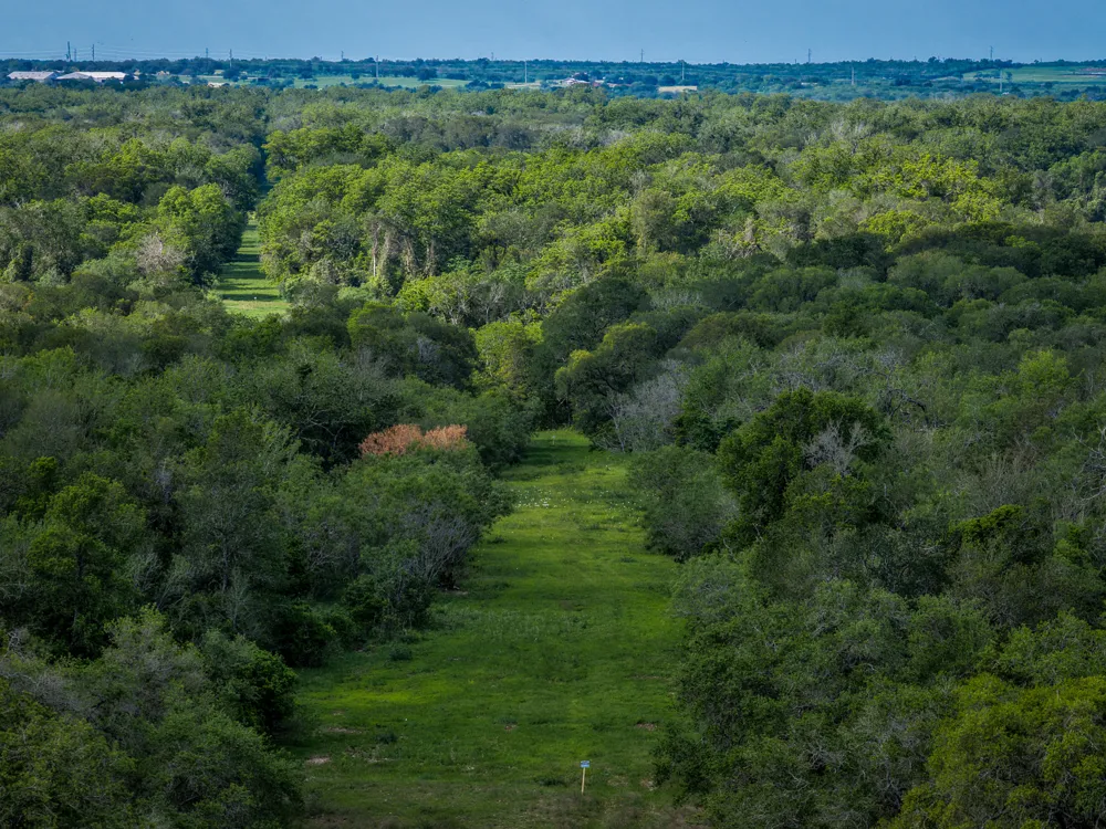 343 CR 343 Gonzales, TX 78629