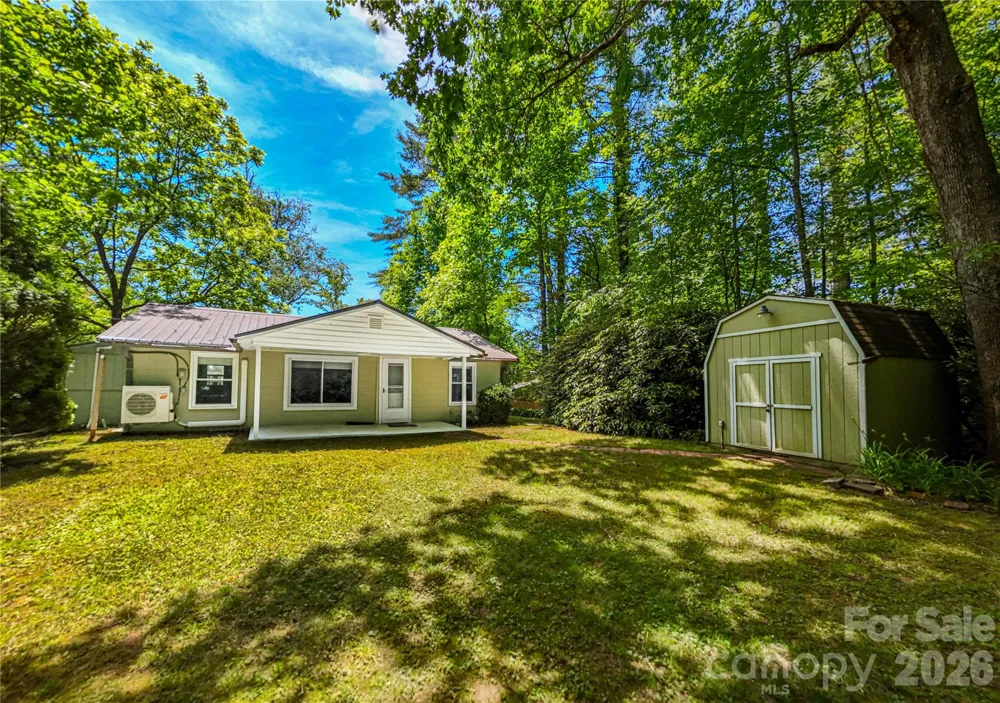 2603 Kim Miller Road Lake Toxaway, NC 28747