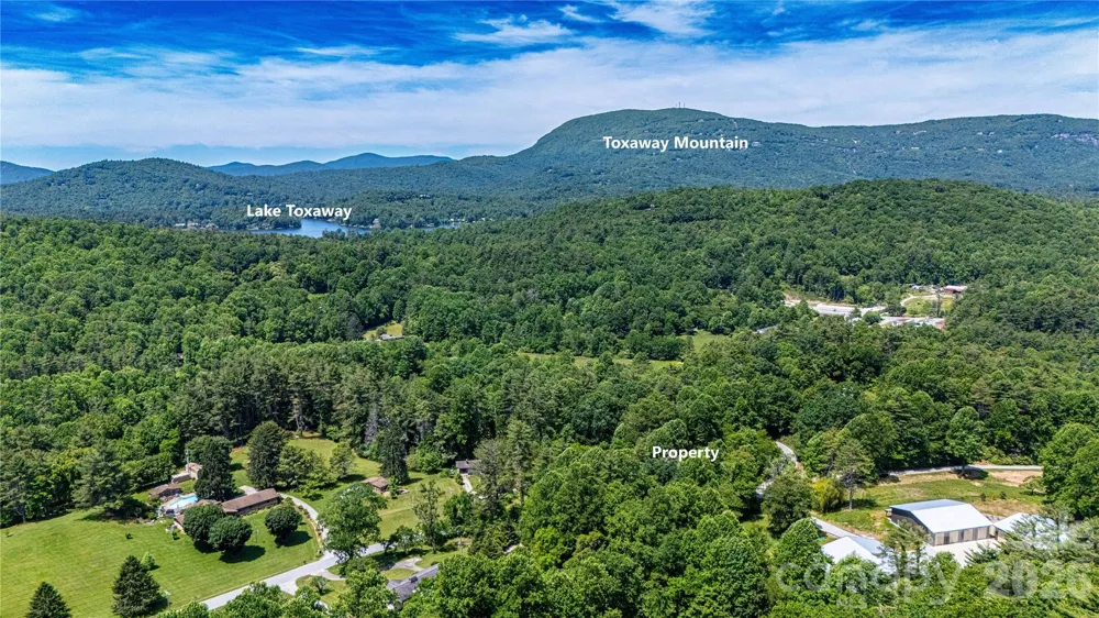 2603 Kim Miller Road Lake Toxaway, NC 28747