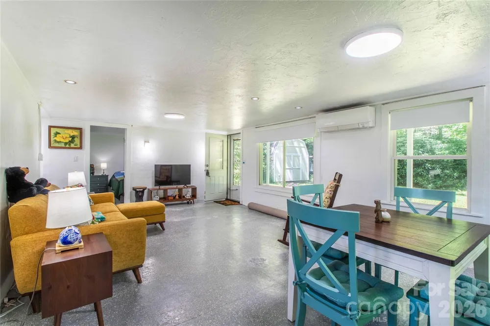 2603 Kim Miller Road Lake Toxaway, NC 28747