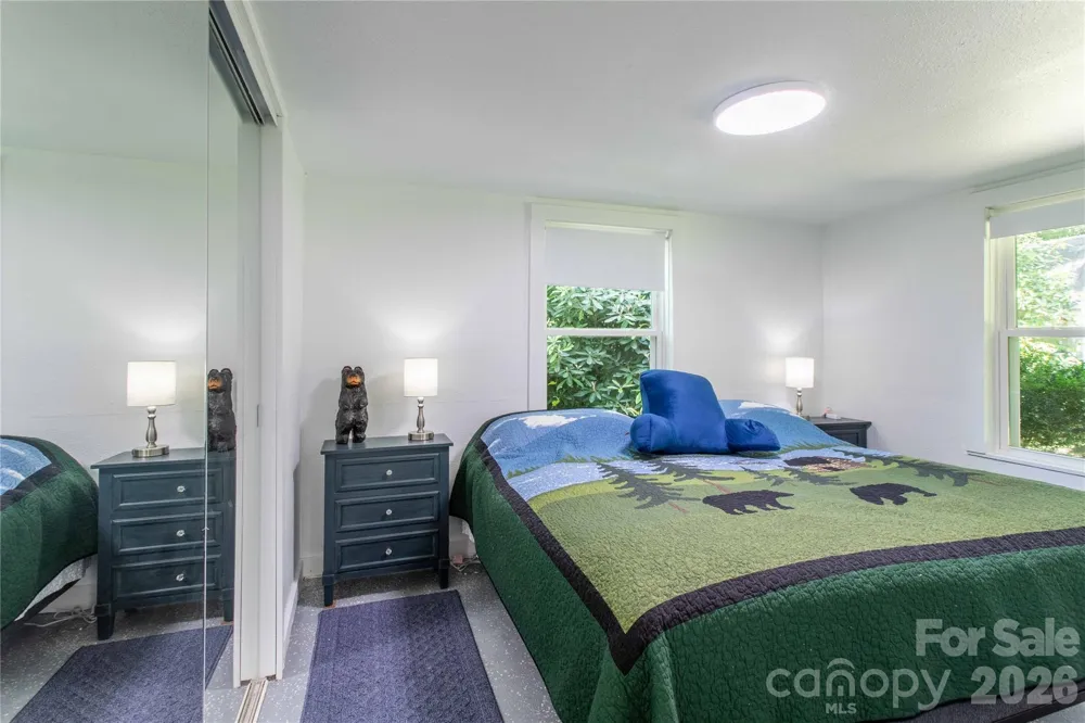 2603 Kim Miller Road Lake Toxaway, NC 28747