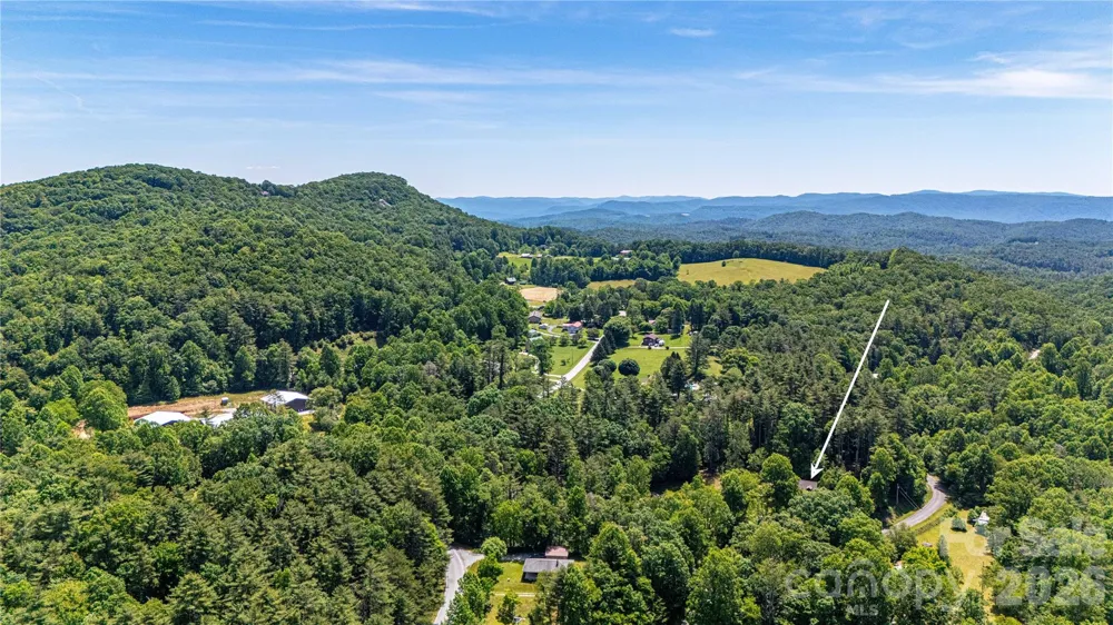 2603 Kim Miller Road Lake Toxaway, NC 28747