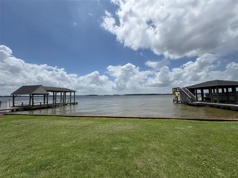 3739 Shore Shadows Drive