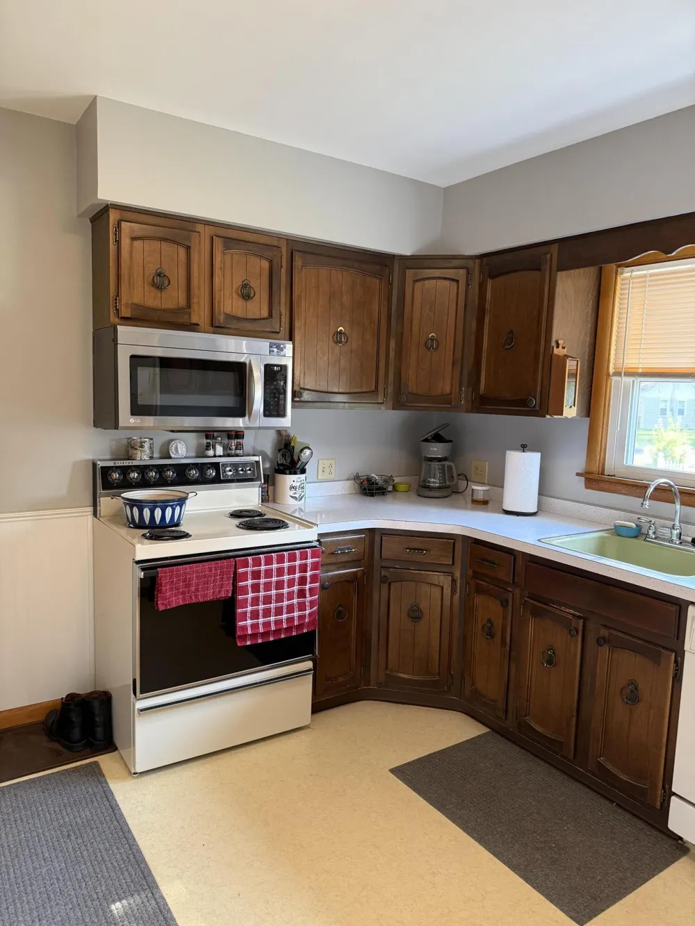 2326 Sunset Lane Adrian, MI 49221