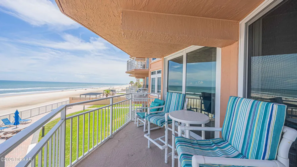 3831 S Atlantic Avenue #205 Daytona Beach Shores, FL 32118