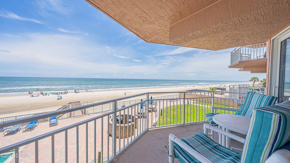 3831 S Atlantic Avenue #205 Daytona Beach Shores, FL 32118