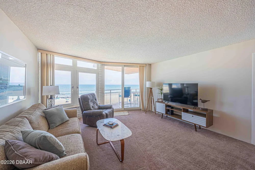 3831 S Atlantic Avenue #205 Daytona Beach Shores, FL 32118