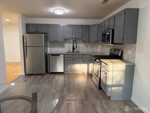 63 Prestwick Way #63