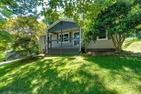 532 Lupton Drive