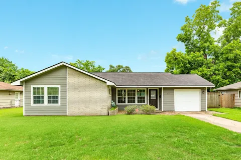 218 Palm Lane