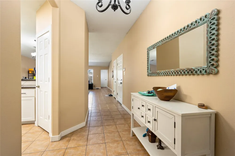 327 Mammoth Springs Lane Dickinson, TX 77539