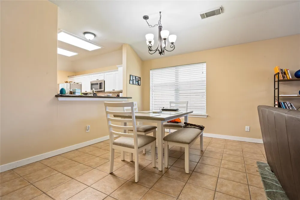 327 Mammoth Springs Lane Dickinson, TX 77539
