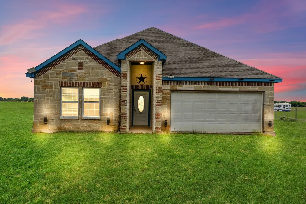 471 Ewing Road Ferris, TX 75125