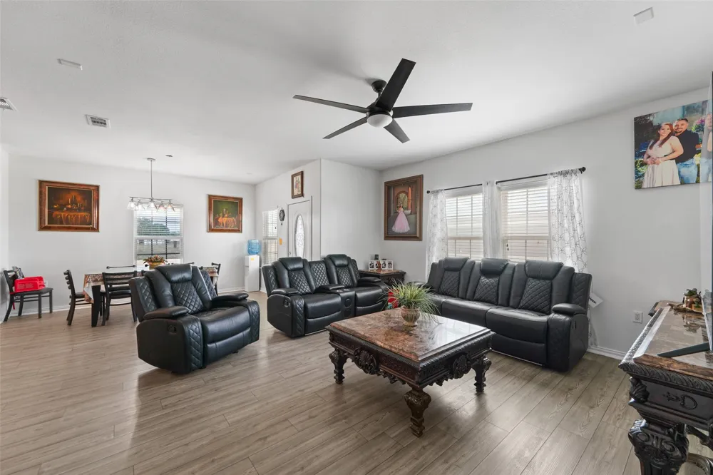 471 Ewing Road Ferris, TX 75125