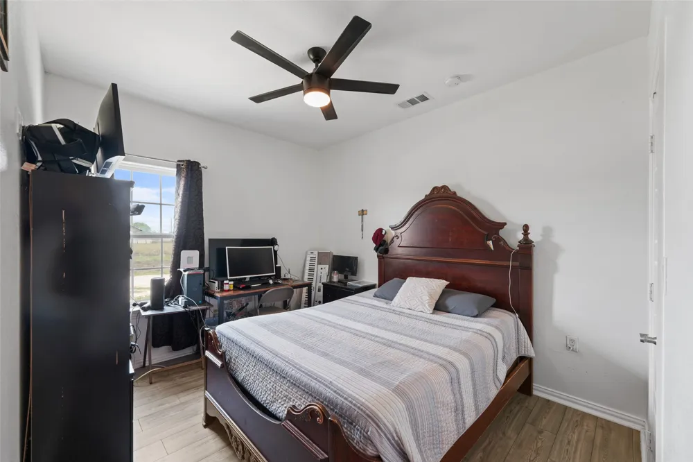 471 Ewing Road Ferris, TX 75125