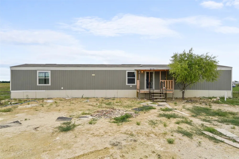 471 Ewing Road Ferris, TX 75125