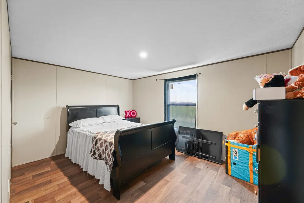 471 Ewing Road Ferris, TX 75125