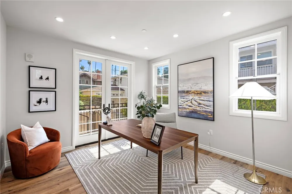 1976 Huntington Drive South Pasadena, CA 91030