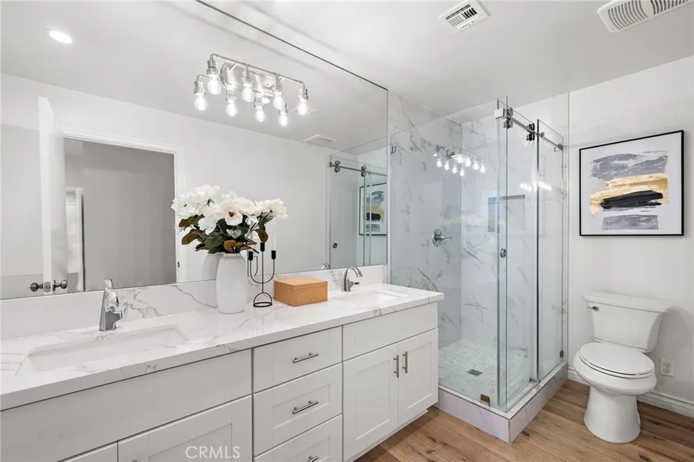 1976 Huntington Drive South Pasadena, CA 91030