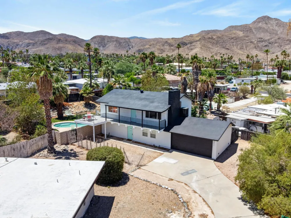 38211 Vista Drive Cathedral City, CA 92234