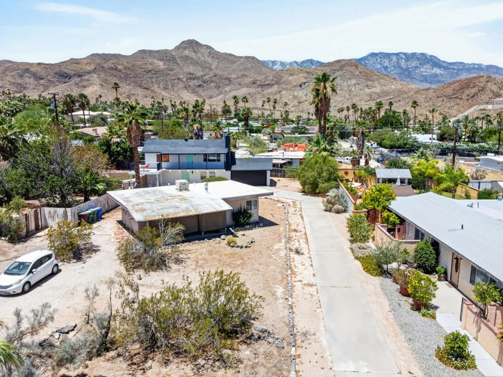 38211 Vista Drive Cathedral City, CA 92234