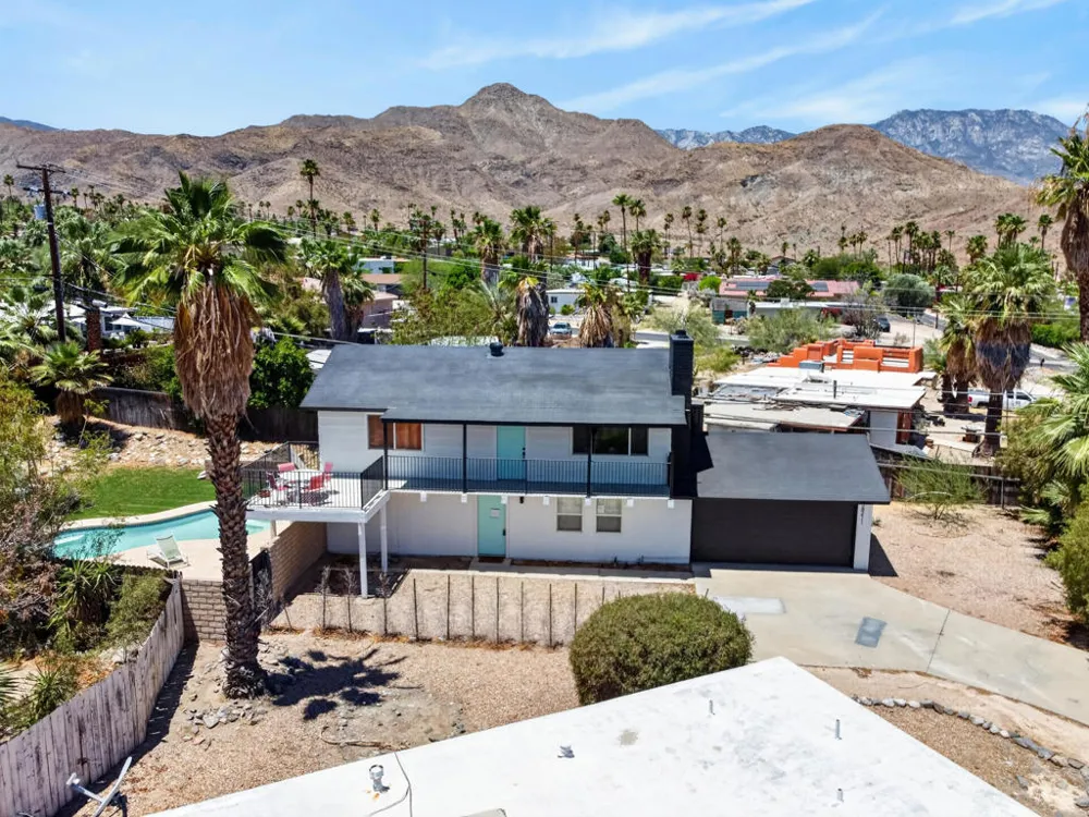 38211 Vista Drive Cathedral City, CA 92234