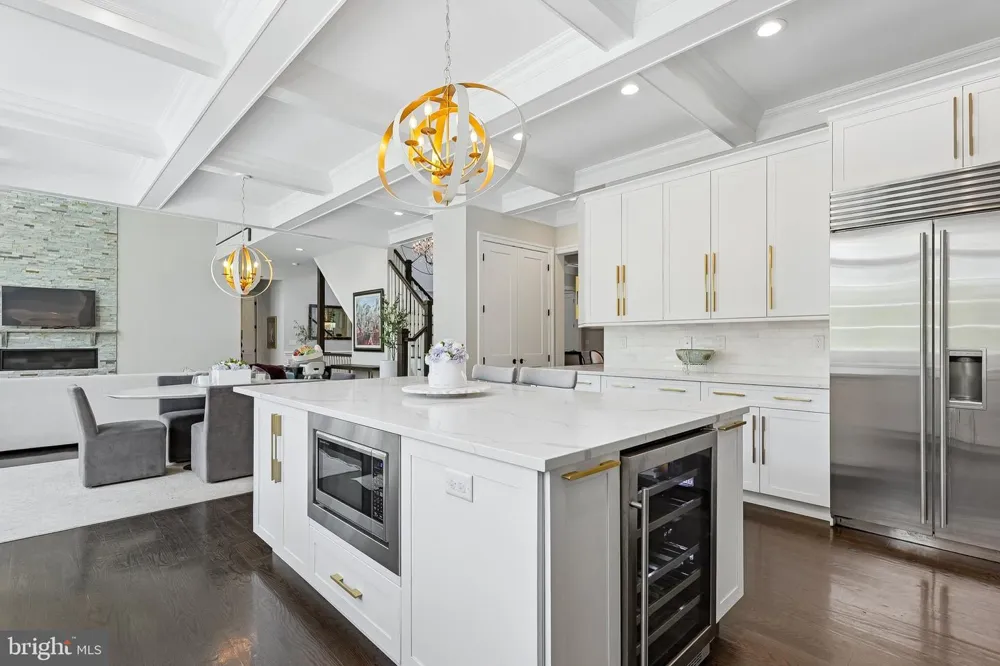 215 ELM ROAD Princeton, NJ 08540