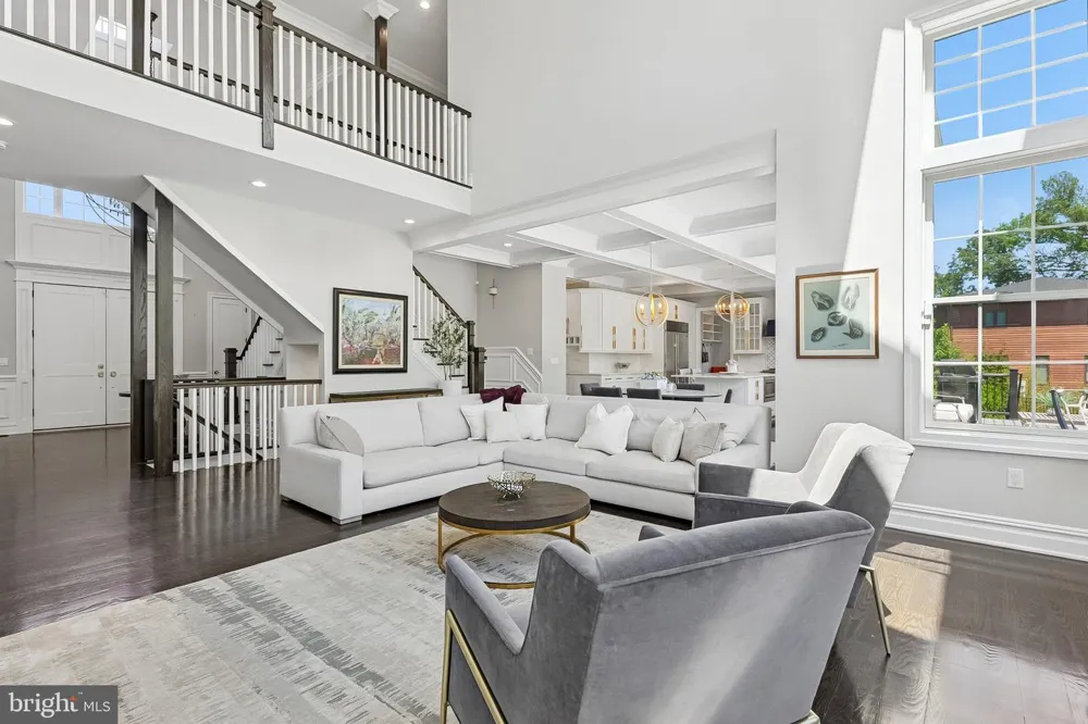 215 ELM ROAD Princeton, NJ 08540