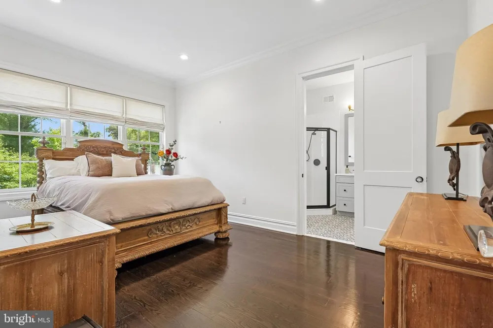 215 ELM ROAD Princeton, NJ 08540