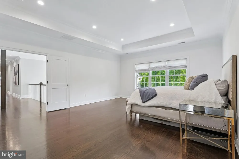 215 ELM ROAD Princeton, NJ 08540