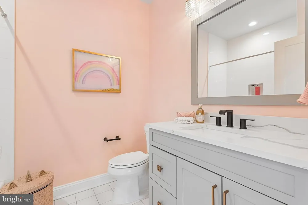 215 ELM ROAD Princeton, NJ 08540