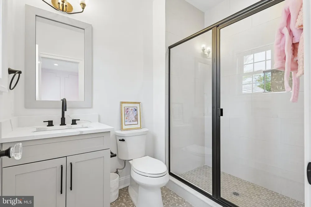 215 ELM ROAD Princeton, NJ 08540