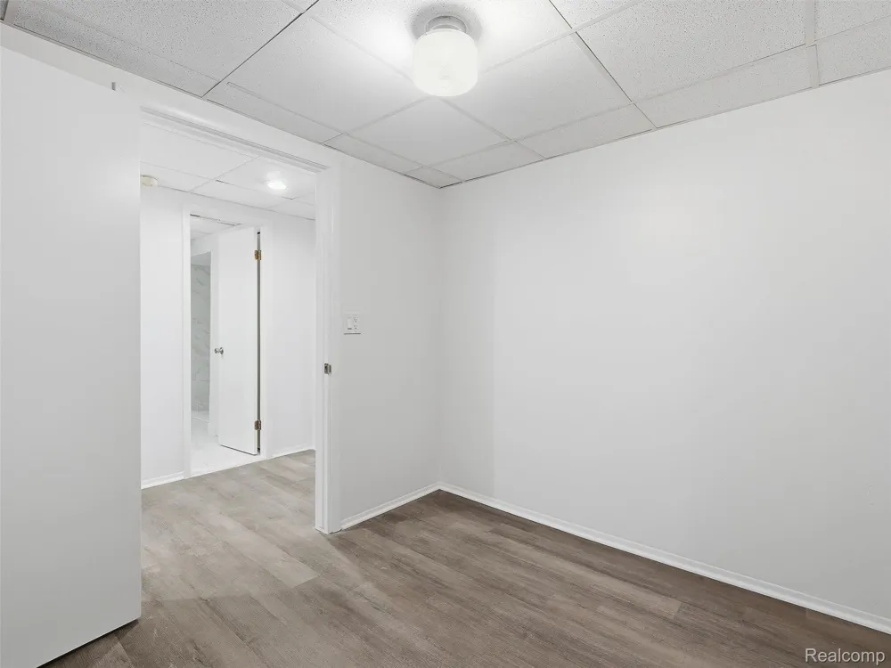 7058 Elmhurst #1 West Bloomfield Charter Township, MI 48322