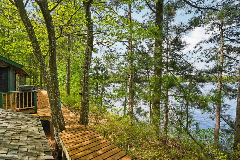 28525 Fox Pointe Trail Peaine Township, MI 49782