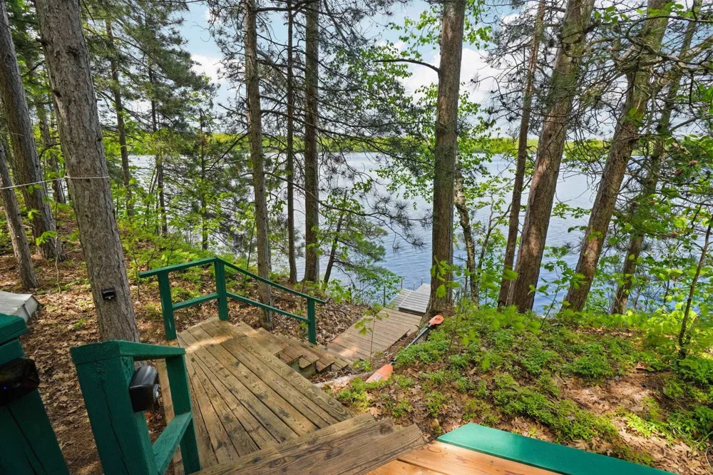 28525 Fox Pointe Trail Peaine Township, MI 49782