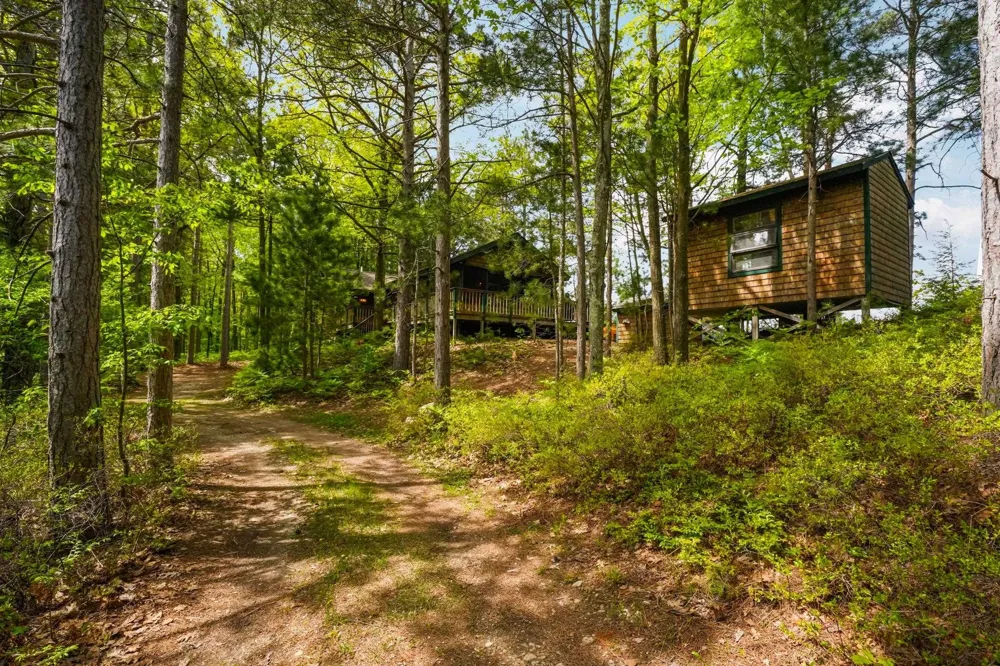 28525 Fox Pointe Trail Peaine Township, MI 49782
