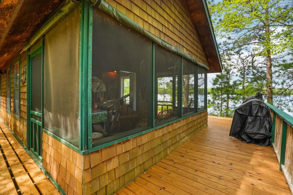 28525 Fox Pointe Trail Peaine Township, MI 49782