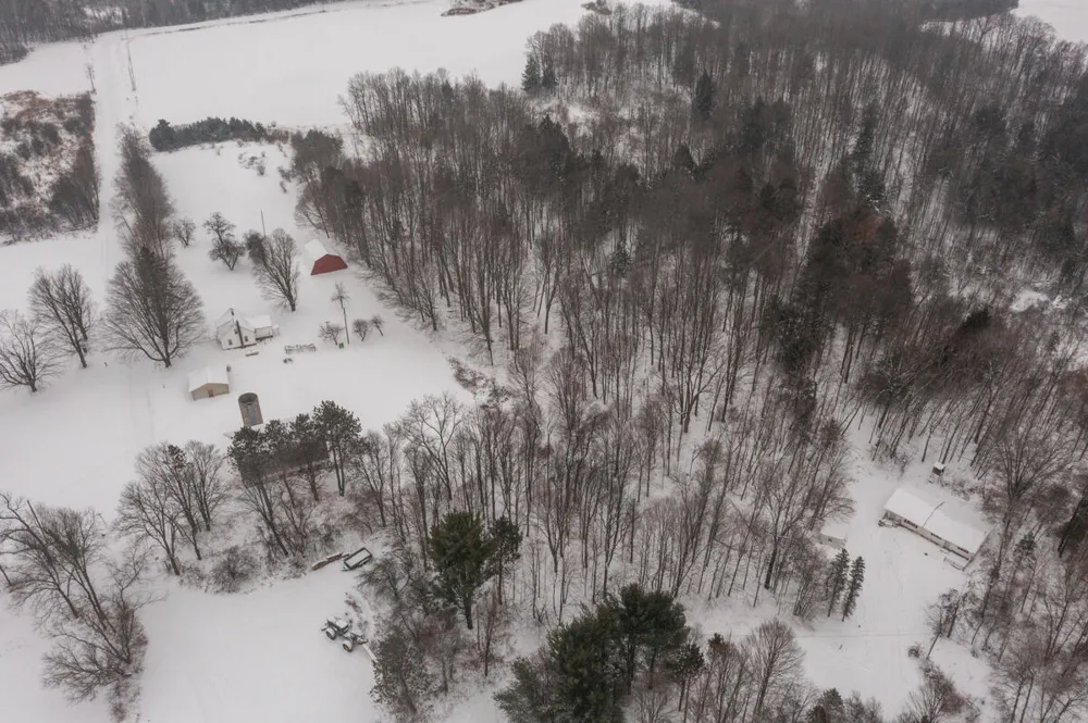 23086 Huron Trail Evart, MI 49631
