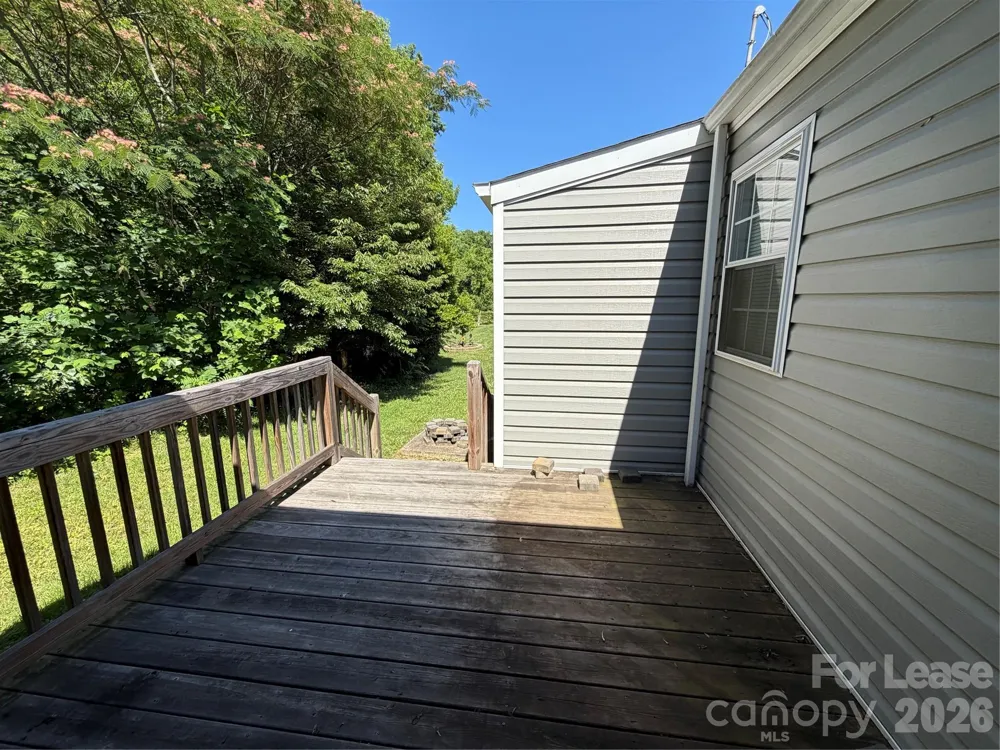 637 Hartness Road Statesville, NC 28677