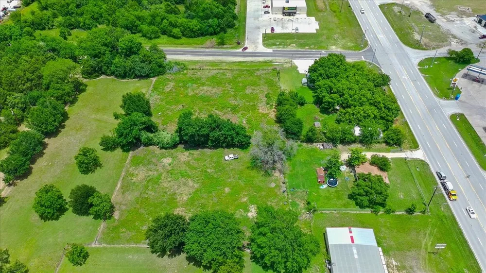 102 E Highway 31 Dawson, TX 76639