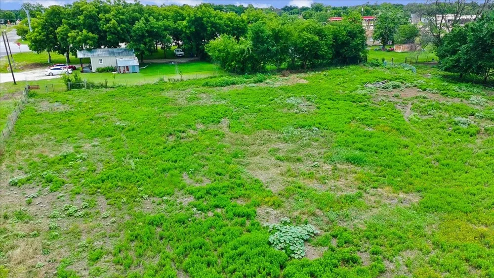 102 E Highway 31 Dawson, TX 76639