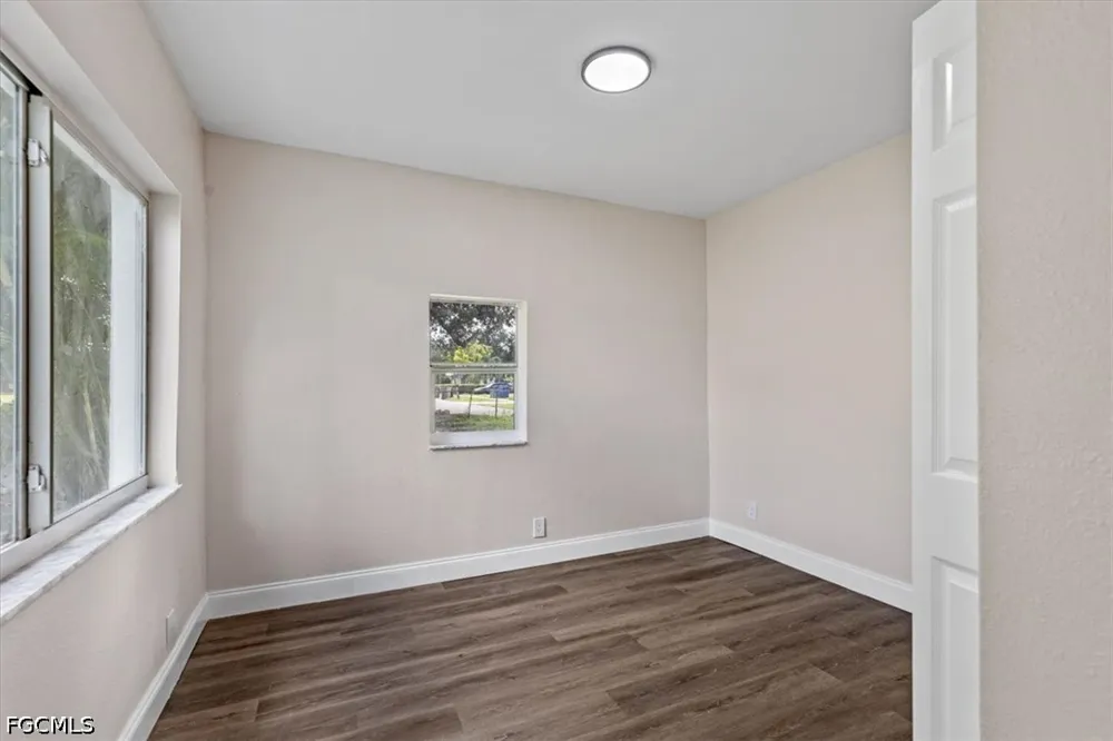 Charleston Park Drive #APT Alva, FL 33920