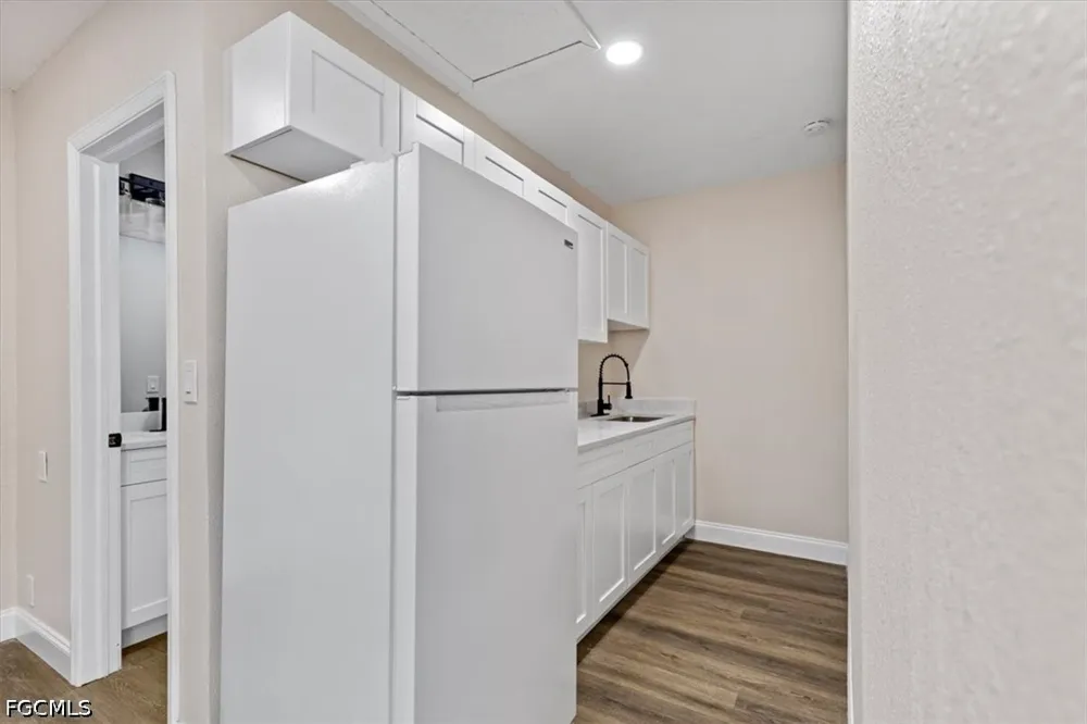 Charleston Park Drive #APT Alva, FL 33920
