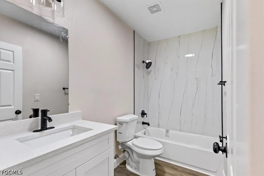 Charleston Park Drive #APT Alva, FL 33920