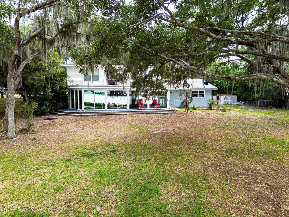 1502 LAKE JOSEPHINE DRIVE Sebring, FL 33875