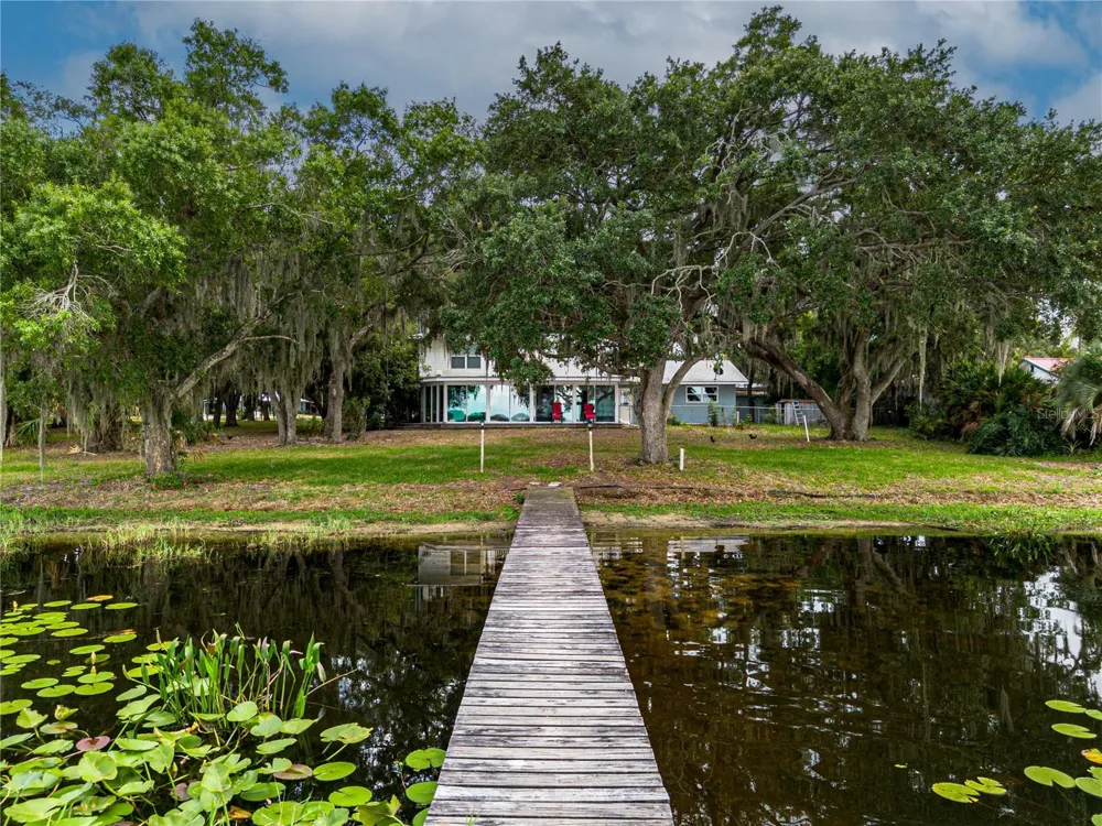 1502 LAKE JOSEPHINE DRIVE Sebring, FL 33875