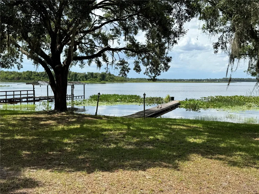 1502 LAKE JOSEPHINE DRIVE Sebring, FL 33875